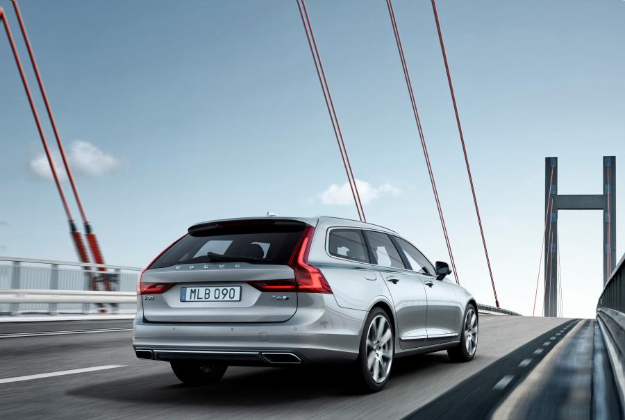  Volvo V90 T6 Inscription 2016 года  (фото 8 из 49)